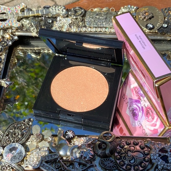 PAT MCGRATH SKINFETISH DIVINE GLOW HIGHLIGHTER, GOLDEN MOONLIGHT - Picture 5 of 7